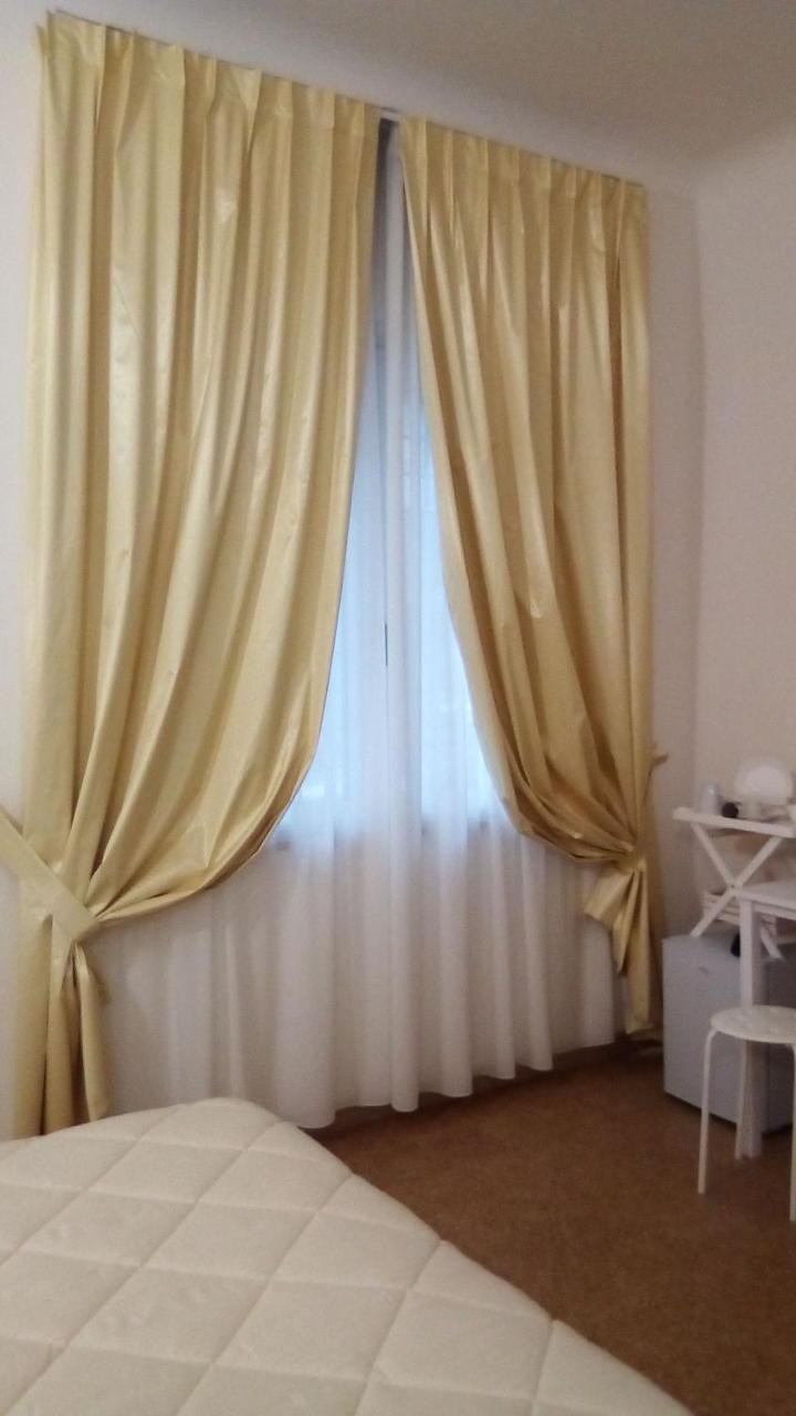 산베네데토델트론토 Officina Urban Sleep B&B 외부 사진